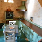 Nyaraló Stone House 